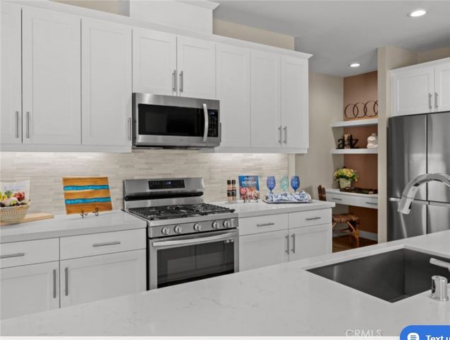 13754 Hidden Pines Court, Victorville, CA 92392