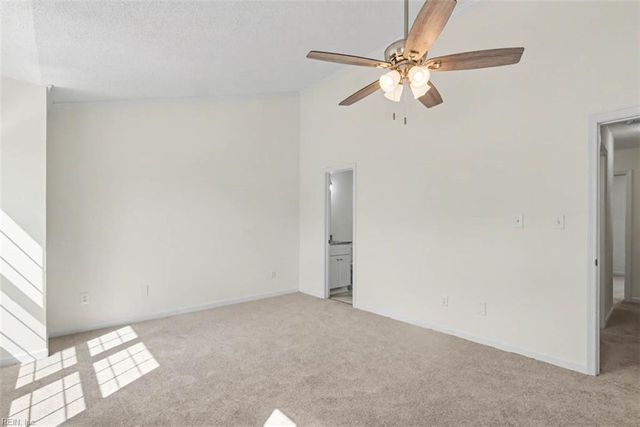 396 Rivers Ridge CIR, Newport News, VA 23608