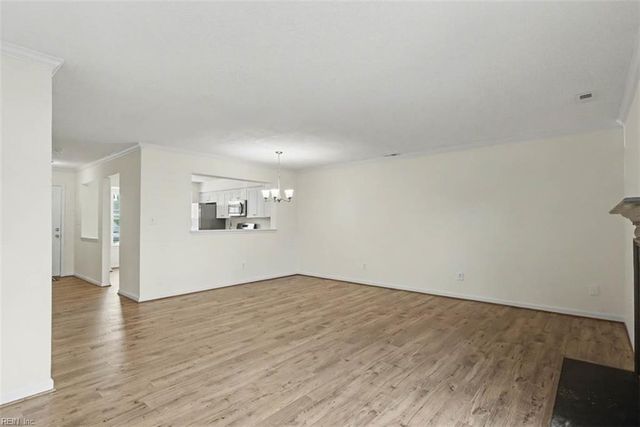 396 Rivers Ridge CIR, Newport News, VA 23608