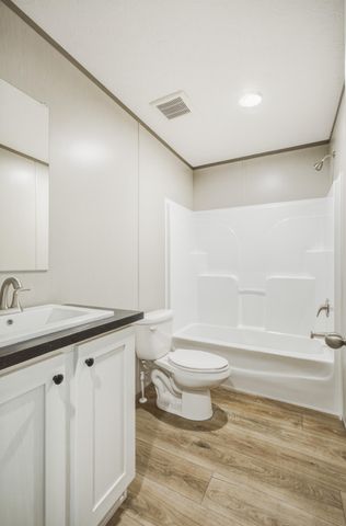 1370 Hudson Road, Summerton, SC 29148
