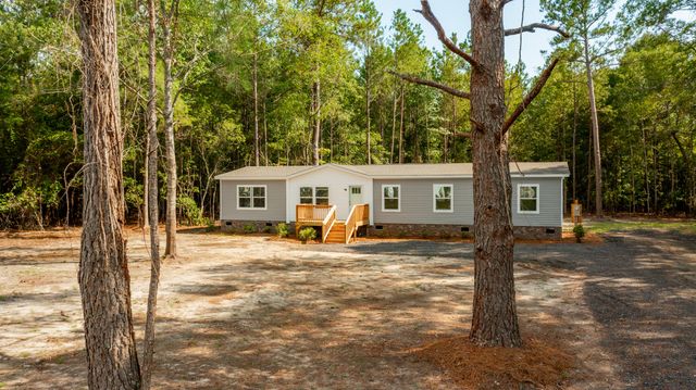 1370 Hudson Road, Summerton, SC 29148