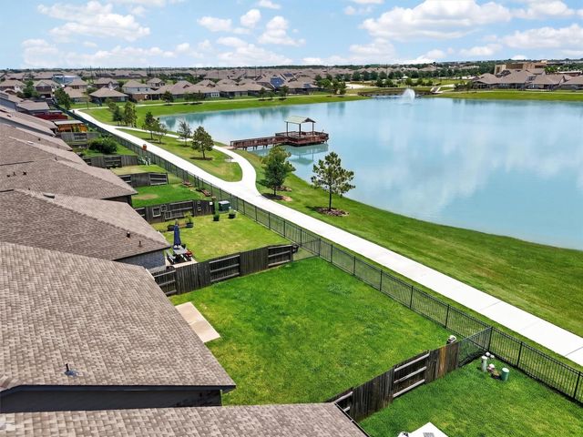 4822 Chestnut Valley Lane, Katy, TX 77493