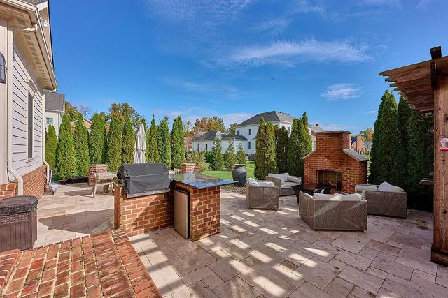 3920 Lewis Link, New Albany, OH 43054