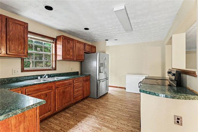 2353 Shire Court, Austell, GA 30106