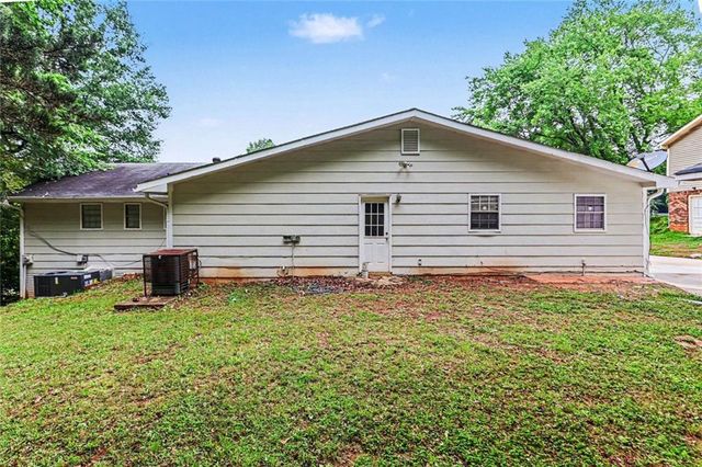 2353 Shire Court, Austell, GA 30106