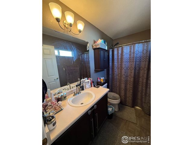 5141 Jasper St, Denver, CO 80239