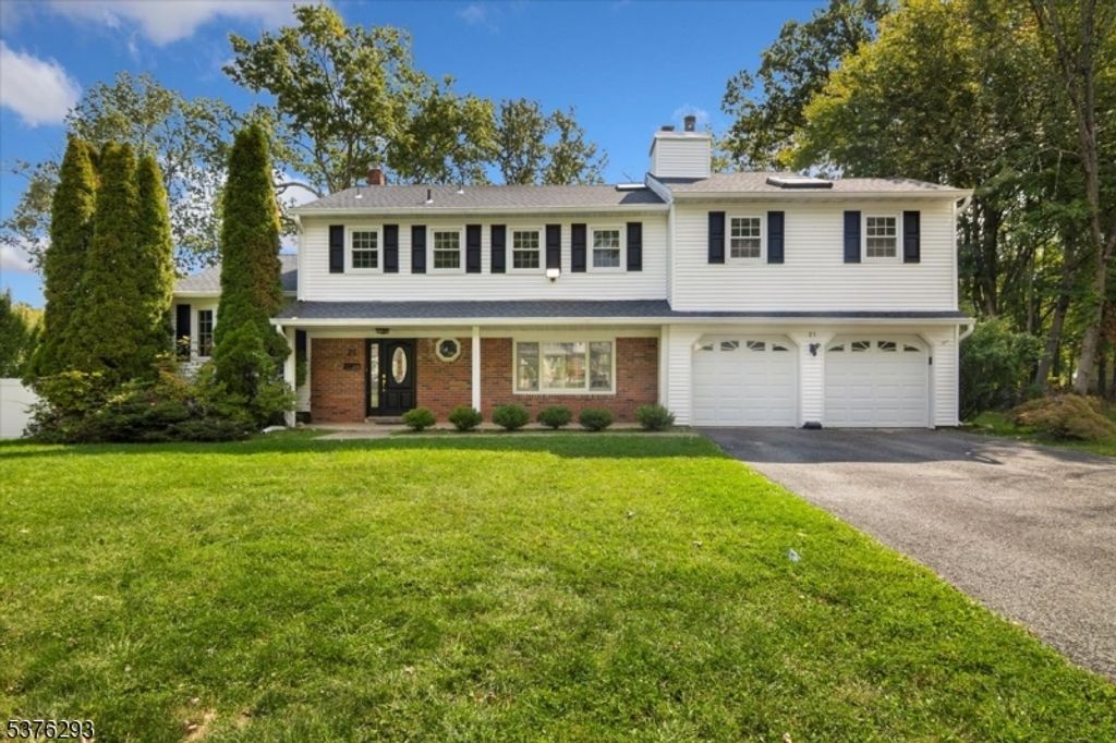 21 New England Dr, Parsippany-troy Hills Twp., NJ 07034