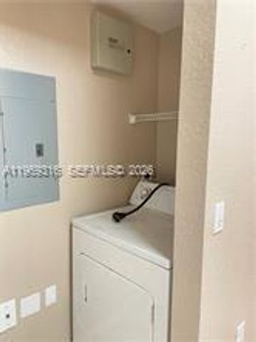 1104 Belmont Ln 1104, North Lauderdale, FL 33068