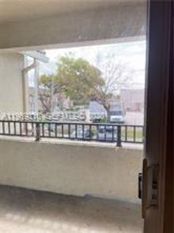 1104 Belmont Ln 1104, North Lauderdale, FL 33068