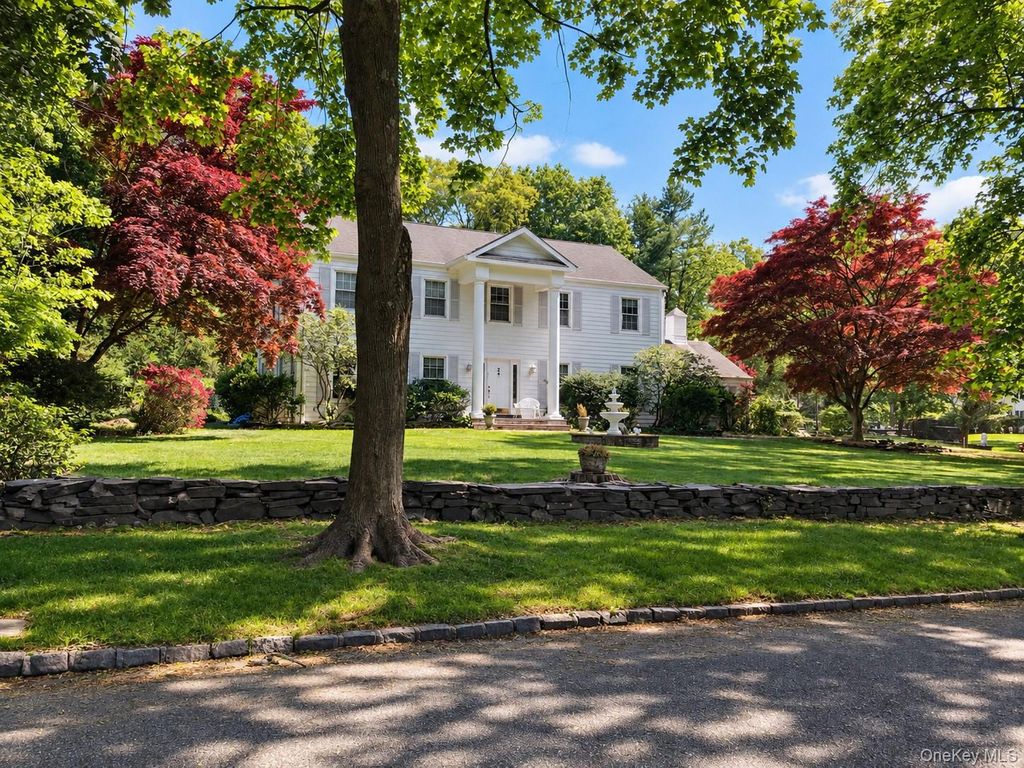 2 Three Pond Road, Smithtown, NY 11787 — exterior