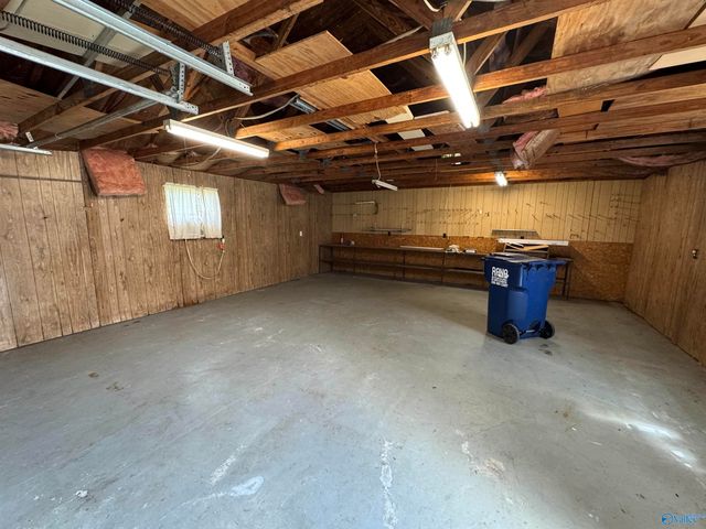 816 Mira Vista Drive, Huntsville, AL 35802