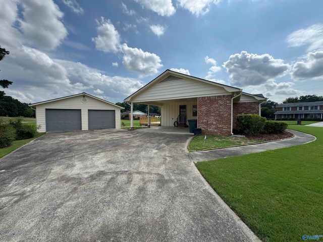 816 Mira Vista Drive, Huntsville, AL 35802