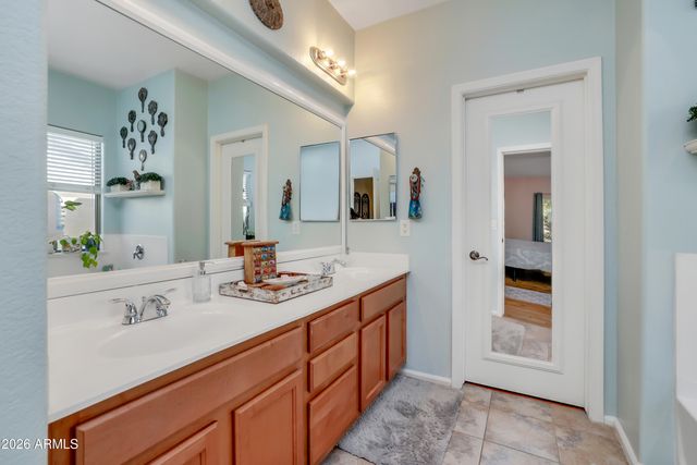 3736 E THAMES Circle, San Tan Valley, AZ 85140