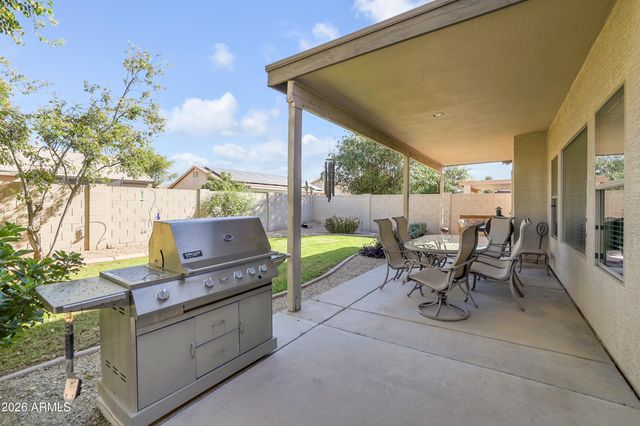 3736 E THAMES Circle, San Tan Valley, AZ 85140