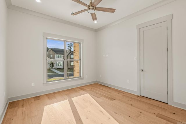 1665 Nantucket, Conway, AR 72034