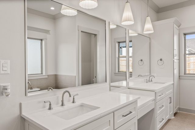 1665 Nantucket, Conway, AR 72034