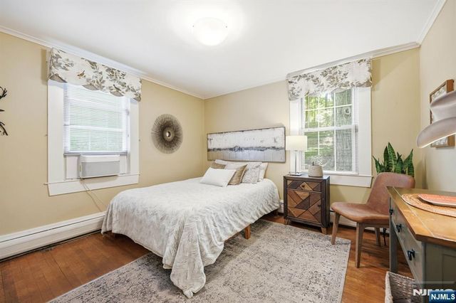 806 Ramapo Valley Road, Oakland, NJ 07436