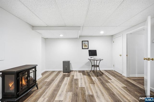 806 Ramapo Valley Road, Oakland, NJ 07436