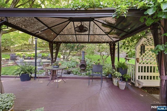 806 Ramapo Valley Road, Oakland, NJ 07436