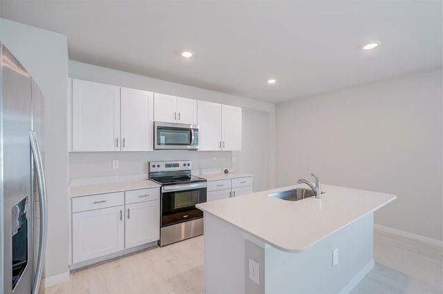 1156 Brooklands Drive, Fort Myers, FL 33905