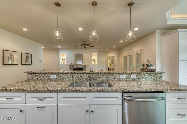 94 Cypress Ridge Court, Jonesborough, TN 37659