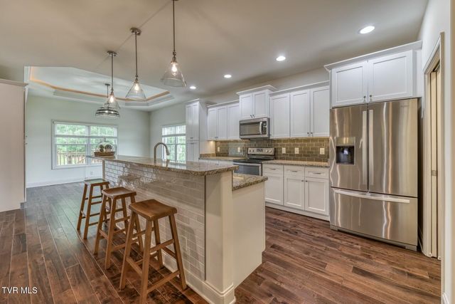 94 Cypress Ridge Court, Jonesborough, TN 37659