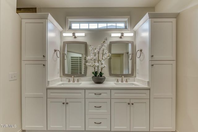 94 Cypress Ridge Court, Jonesborough, TN 37659