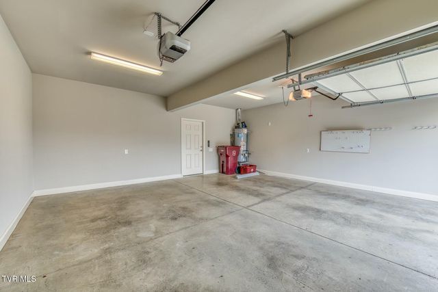 94 Cypress Ridge Court, Jonesborough, TN 37659