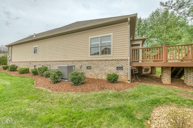 94 Cypress Ridge Court, Jonesborough, TN 37659
