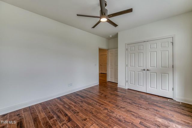94 Cypress Ridge Court, Jonesborough, TN 37659