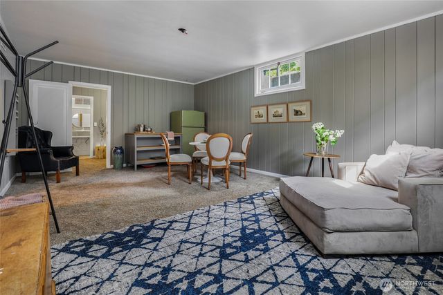 916 Harvard Avenue E, Seattle, WA 98102
