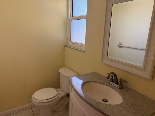 245 CENTER ROAD 103, Venice, FL 34285