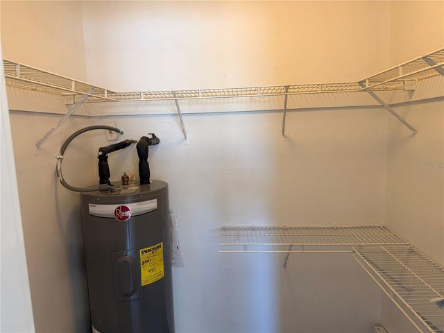 245 CENTER ROAD 103, Venice, FL 34285