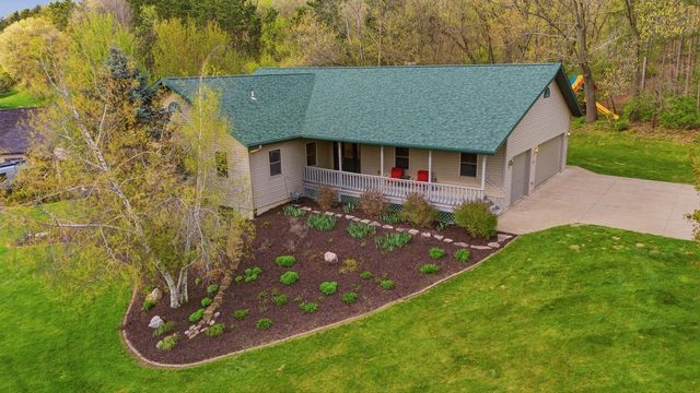 W6166 Valley PLACE, Holmen, WI 54636