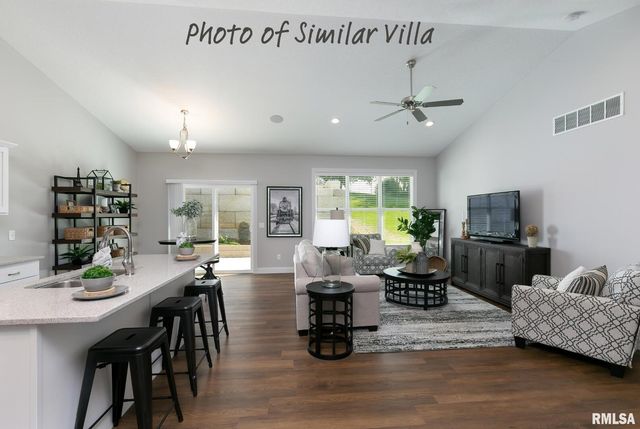 7 FRANK Court, Le Claire, IA 52753