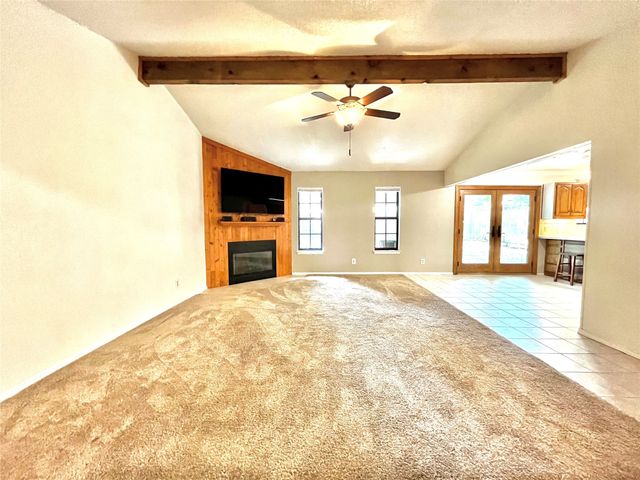 1328 Kings Row, Denton, TX 76209