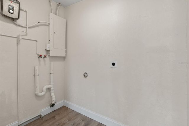 1010 FAIRMONT STREET, Clearwater, FL 33755