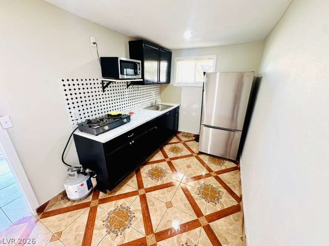 4736 Beadle Street, Las Vegas, NV 89122