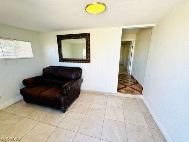 4736 Beadle Street, Las Vegas, NV 89122