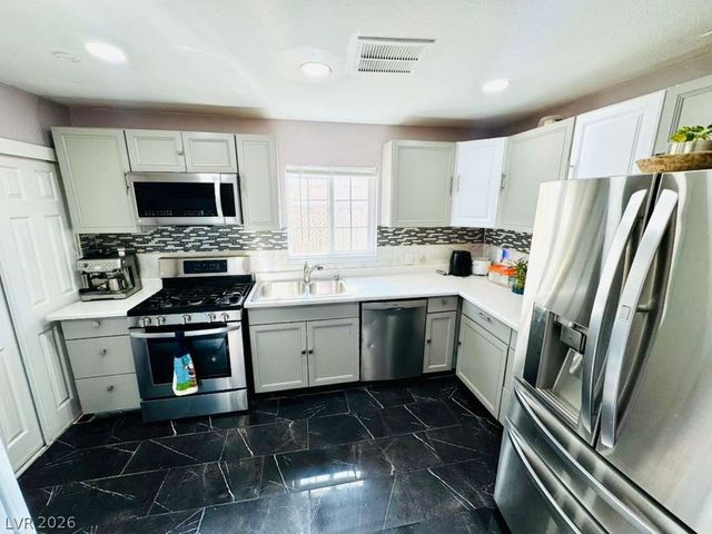 4736 Beadle Street, Las Vegas, NV 89122