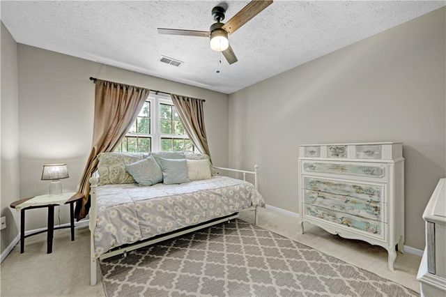 4414 Dunriver Drive SW, Lilburn, GA 30047