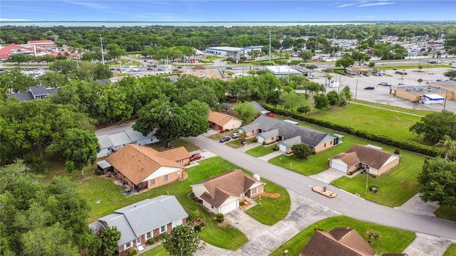 1144 MONROE AVENUE, St Cloud, FL 34769