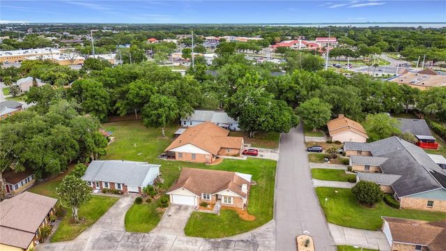1144 MONROE AVENUE, St Cloud, FL 34769