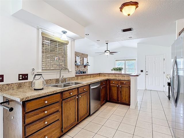 1144 MONROE AVENUE, St Cloud, FL 34769