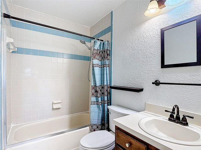 1144 MONROE AVENUE, St Cloud, FL 34769