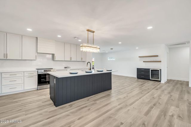 18022 N 134th Avenue, Sun City West, AZ 85375