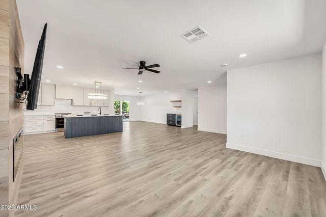 18022 N 134th Avenue, Sun City West, AZ 85375