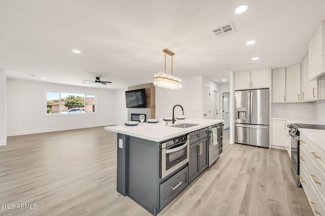 18022 N 134th Avenue, Sun City West, AZ 85375