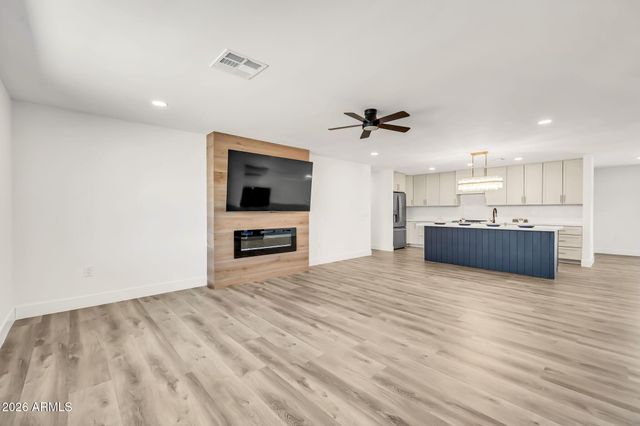 18022 N 134th Avenue, Sun City West, AZ 85375