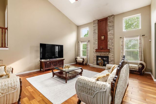 6933 Post Preserve Boulevard, Dublin, OH 43016